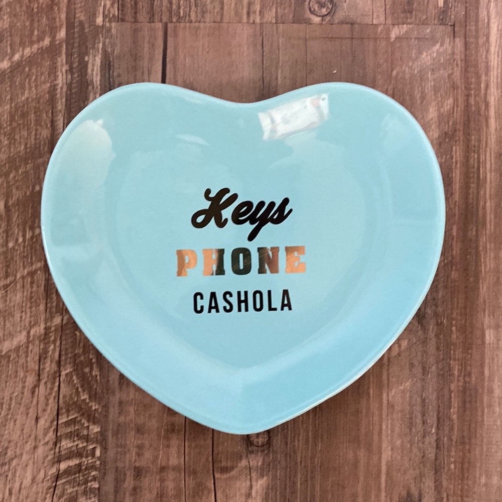 Keys Phone Cashola ceramic trinket tray from Typo